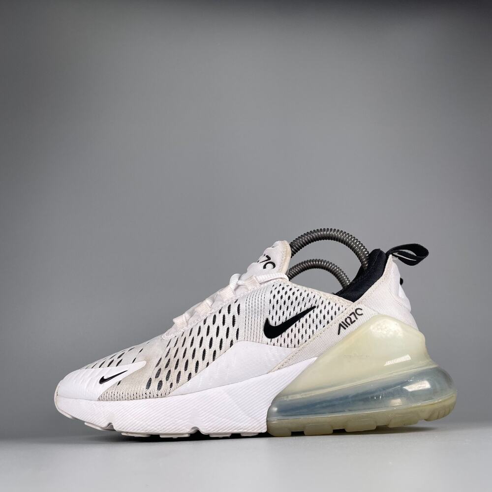 Nike Air Max 270 Women's Size 7.5 White Running Sneaker Athletic Shoe Casual GUC